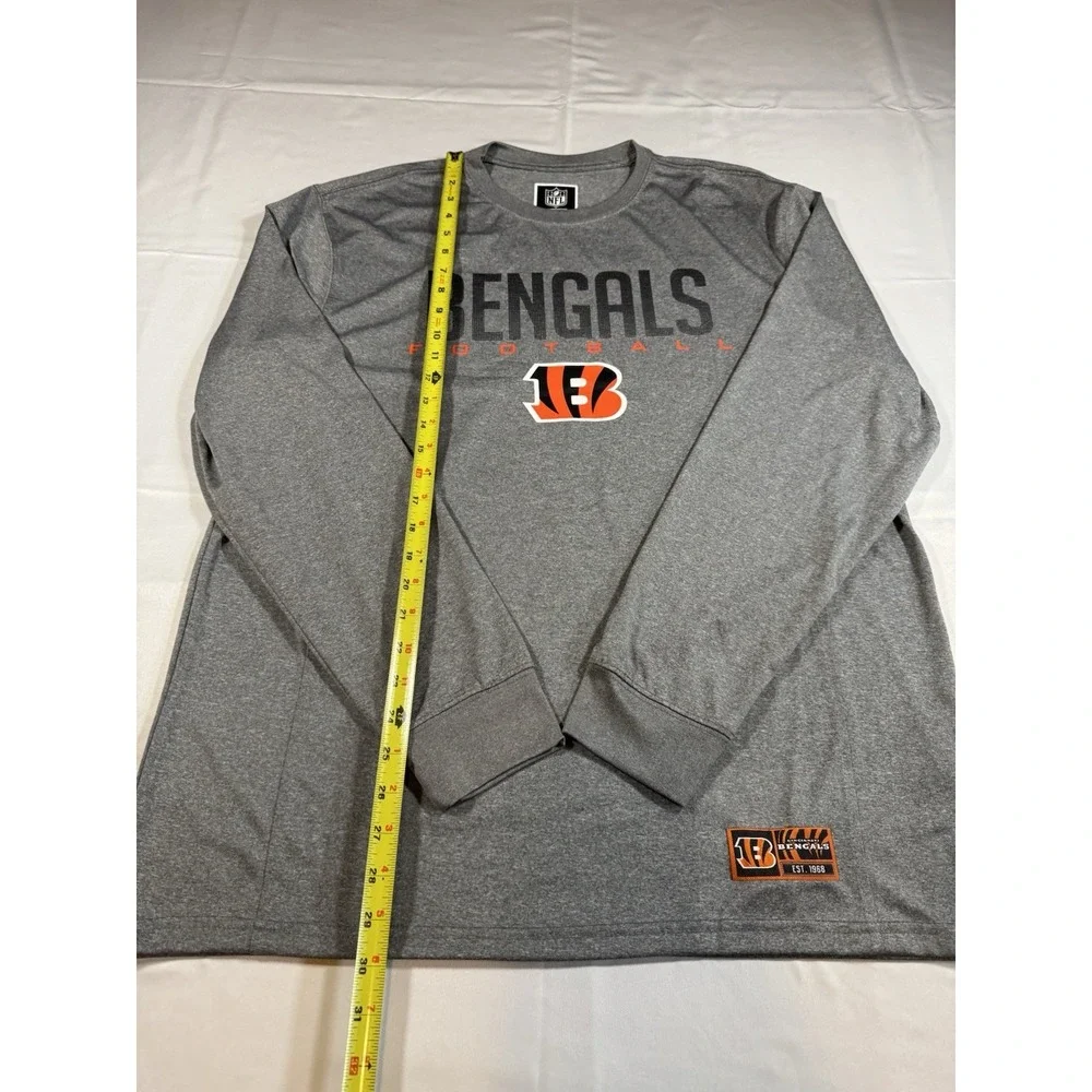 Cincinnati Bengals Mens XL Gray Logo Graphic NFL Team Apparel Long-Sleeved Shirt